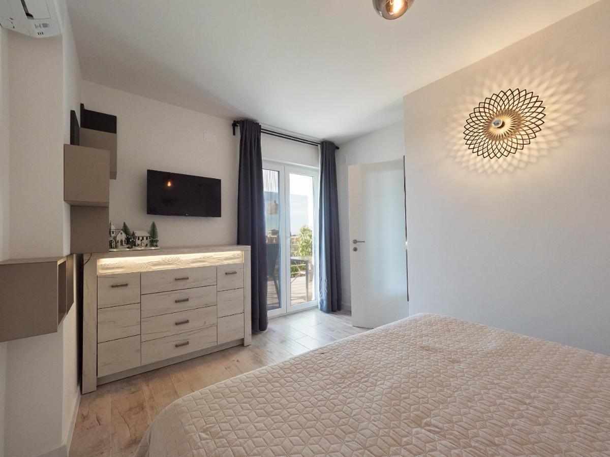 New Apartment Vivano V I D With Amazing View 赞布雷提亚 外观 照片